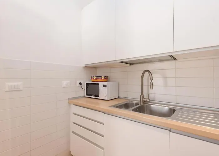 Trevi Fountain Luxury Appartement *